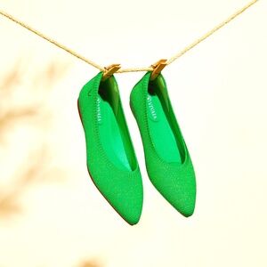 NEW Vivaia Pointed-Toe Ballet Flats (Aria 5°) Euro 39